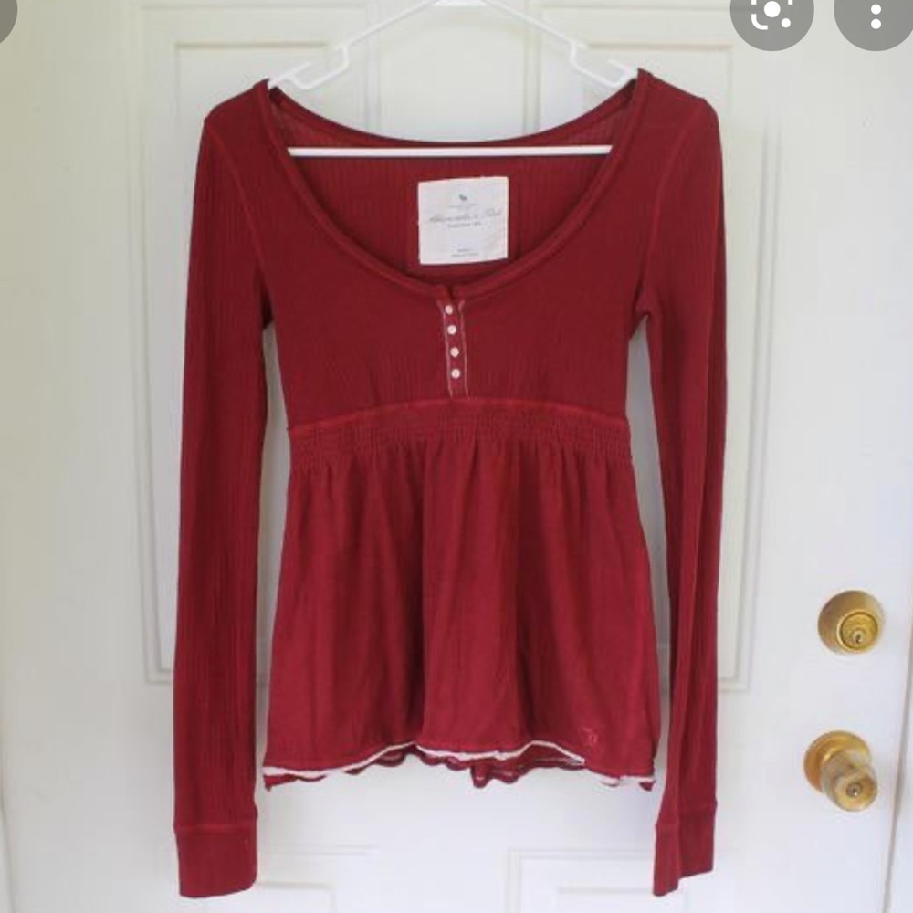 ISO Abercrombie & Fitch/Hollister Babydoll Tops